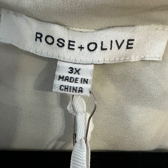 Rose & Olive 3XL White Floral Blouse NWT - Picture 6 of 12